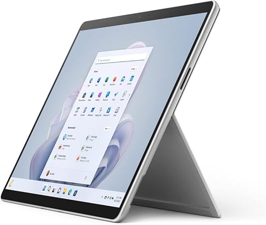 Microsoft Surface Pro 9 - 13" - Alimentazione per Intel Evo, 12º gen Core i7, 16GB, 256GB con Iris Xe graphics - Windows 11, Platino